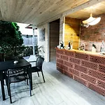 Solaria House Mamaia 3* 那沃达利