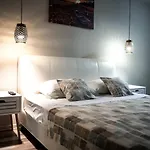 Solaria House Mamaia