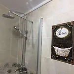 Solaria House Mamaia 3* 那沃达利