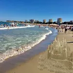 Solaria House Mamaia 3* 那沃达利