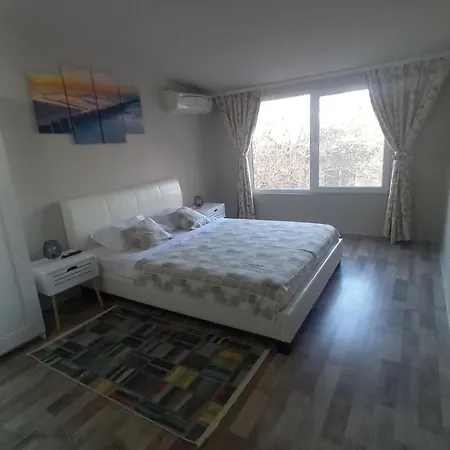Solaria House Mamaia Năvodari