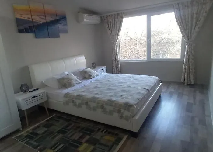 Solaria House Mamaia Năvodari