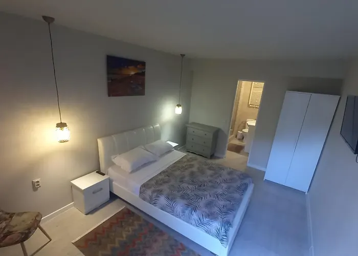 Gasthuis Solaria House Mamaia